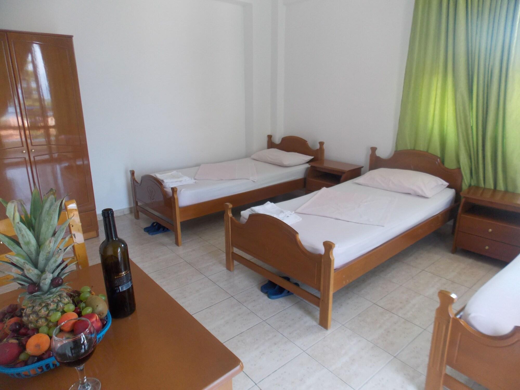 Blue Residence Sarandë 外观 照片