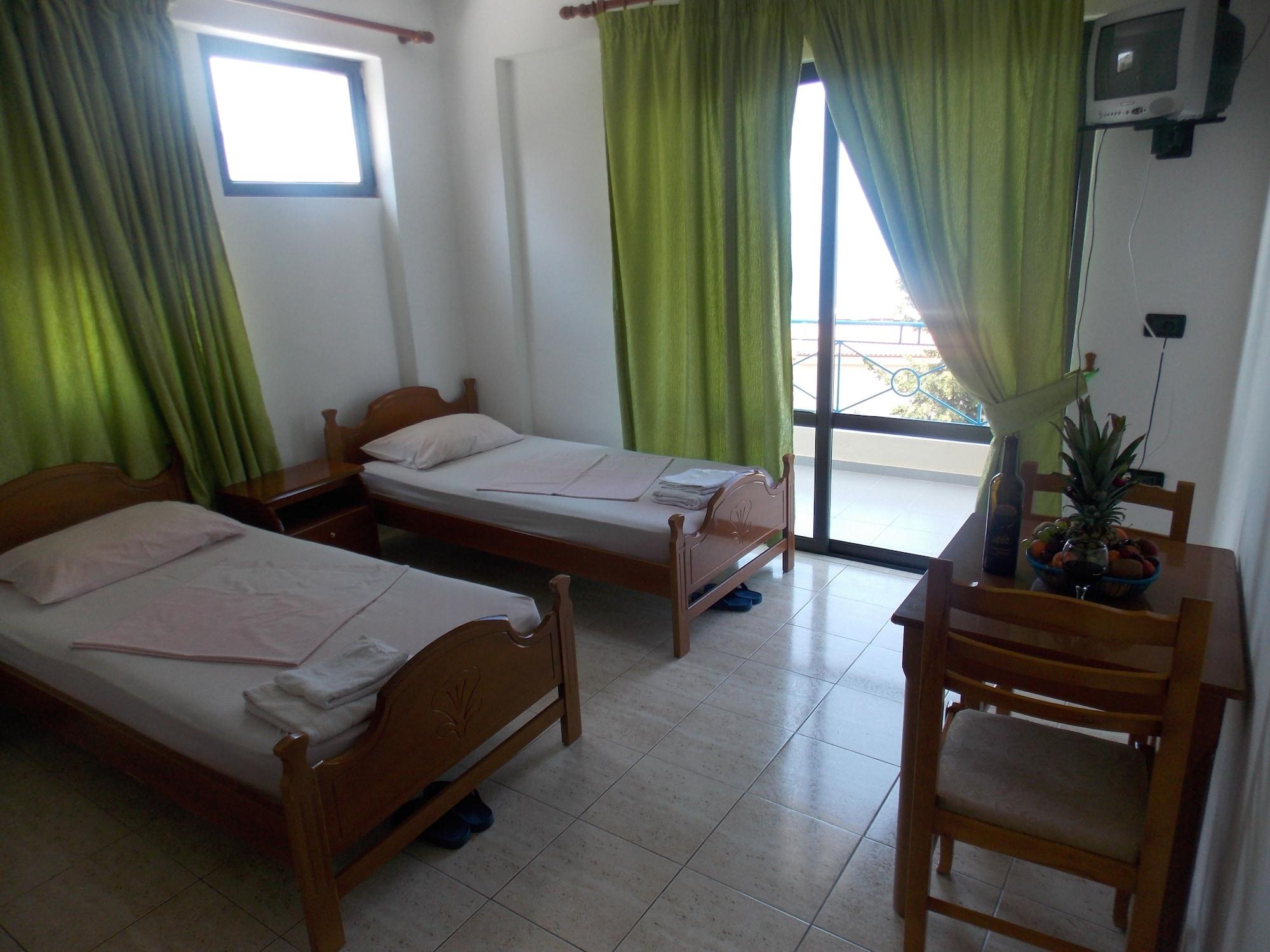 Blue Residence Sarandë 外观 照片
