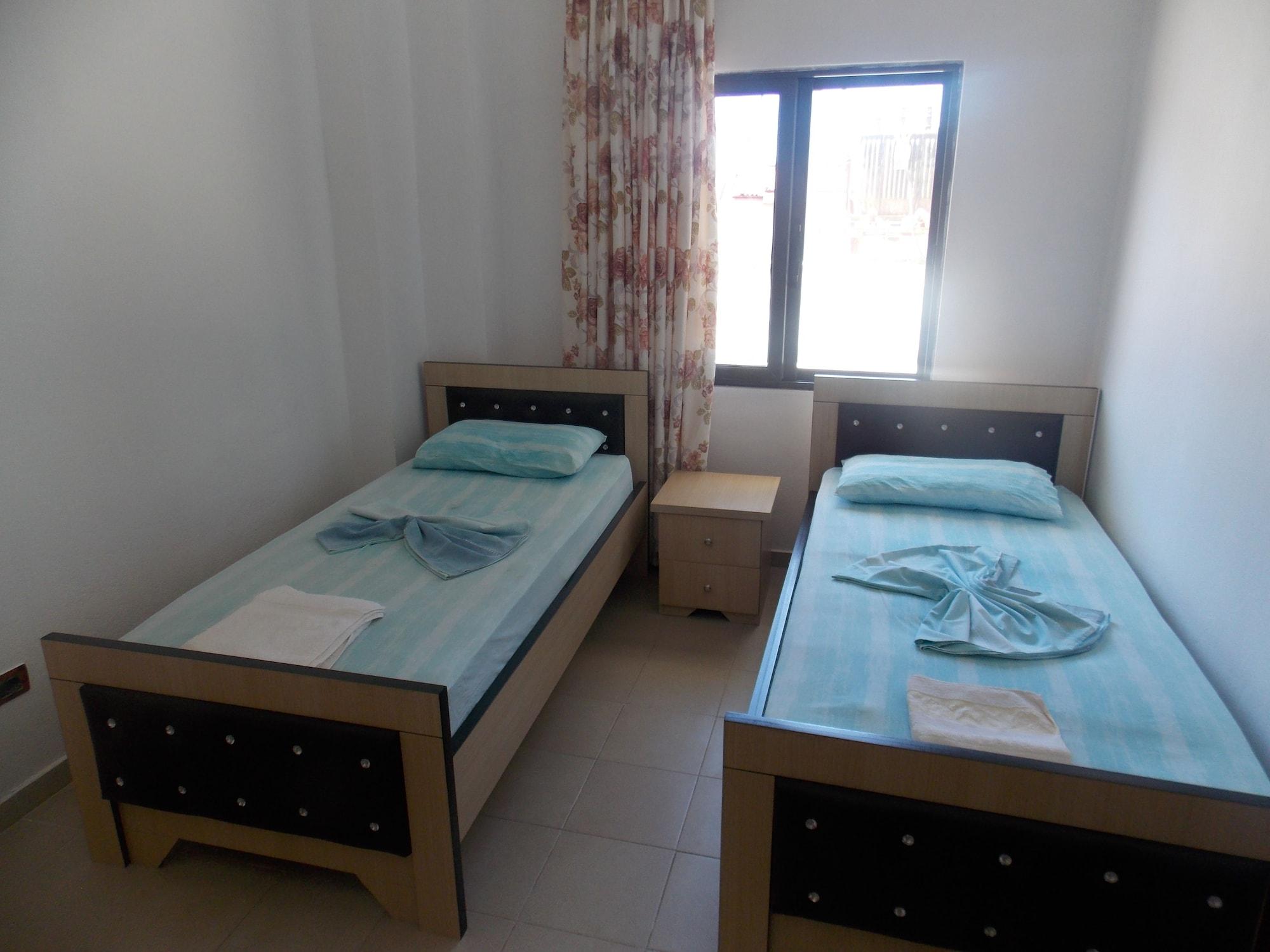Blue Residence Sarandë 外观 照片