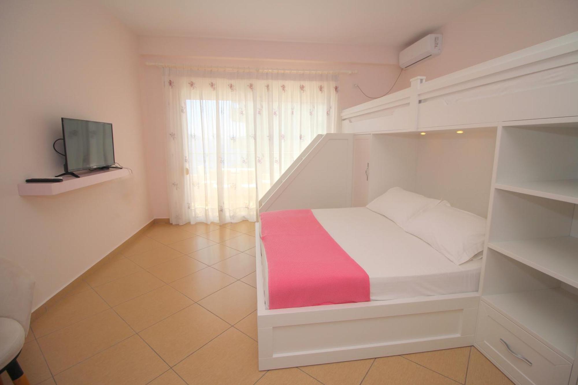 Blue Residence Sarandë 外观 照片