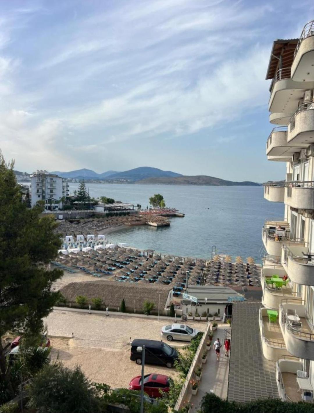 Blue Residence Sarandë 外观 照片