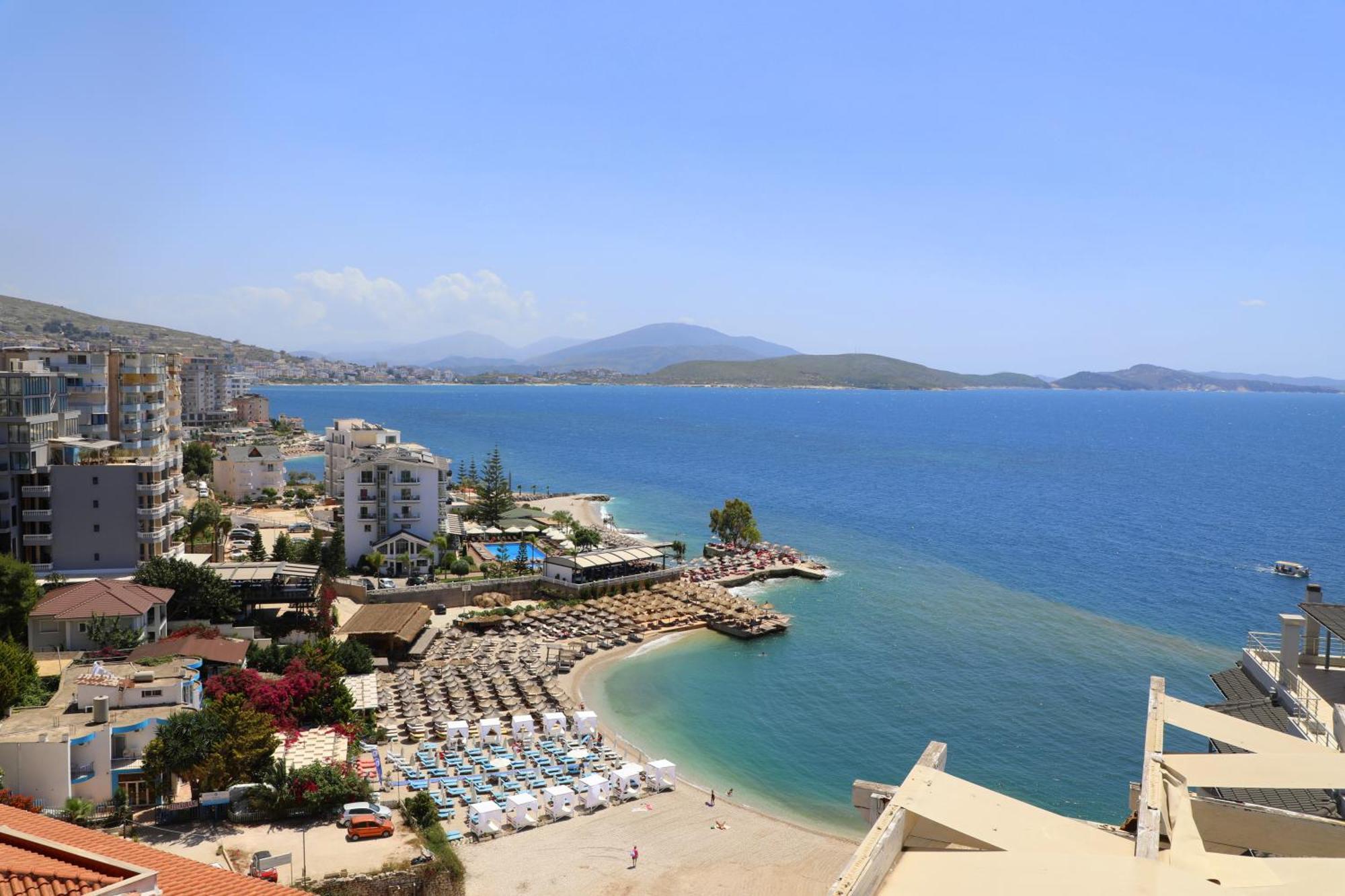 Blue Residence Sarandë 外观 照片